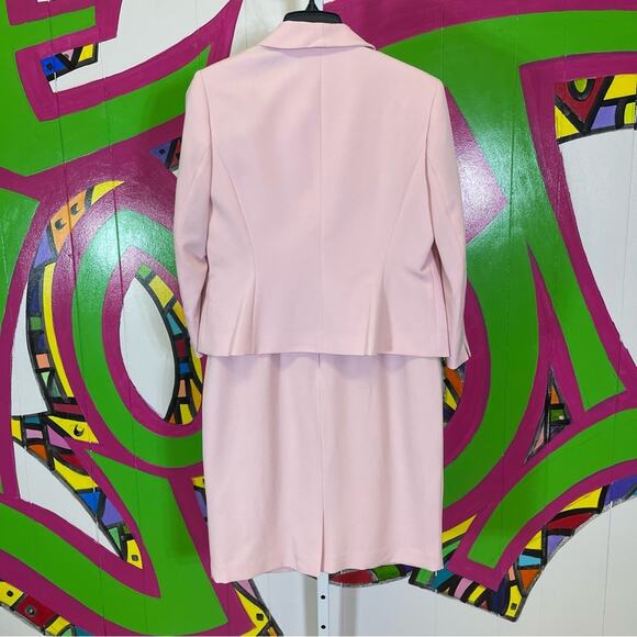 Kasper, Pale Pink 2 Piece Dress and Jacket Set. Size 4 Petite. New condition! - Picture 2 of 13